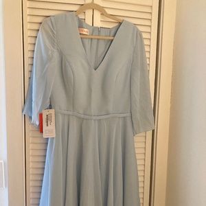 Elegant Light Blue V-Neck Dress